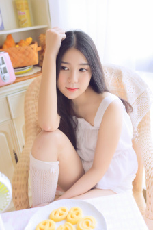 欧美无人区码卡二卡3卡4